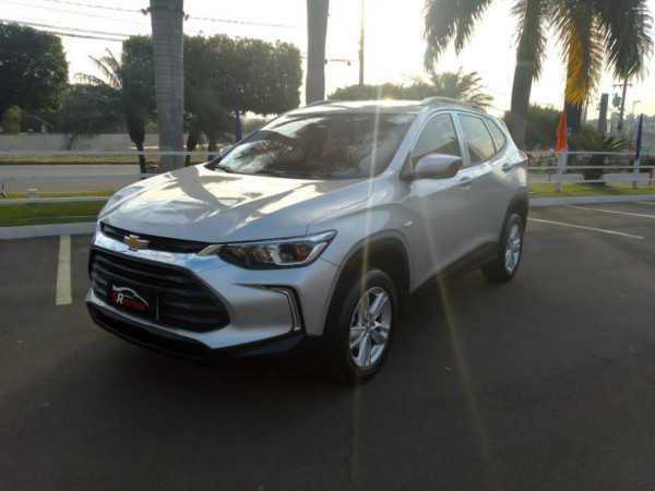 Tracker 1.0 4P FLEX TURBO AUTOMÁTICO